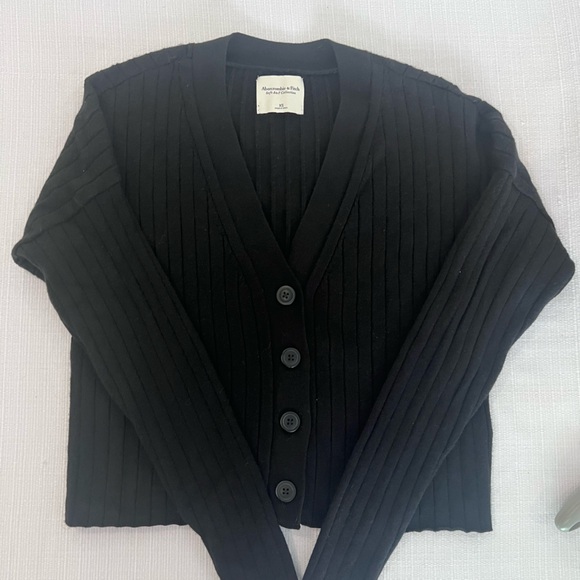Abercrombie & Fitch Sweaters - Abercrombie & Fitch Black Knit Cardigan